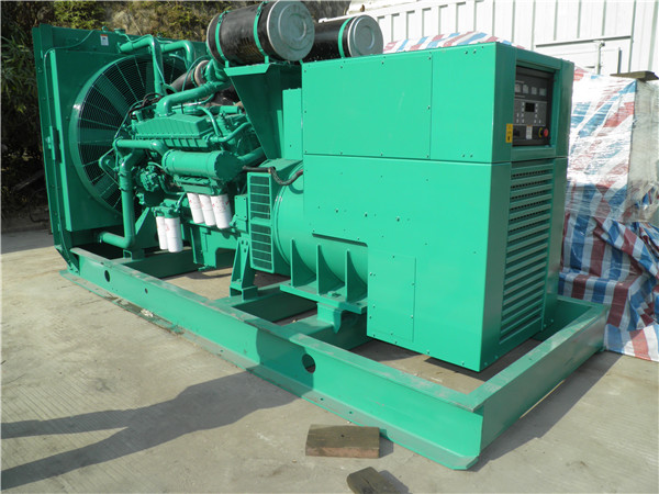 隆德出租发电机 发电机组厂家：柴油发电机组的控制屏的作用是什么？