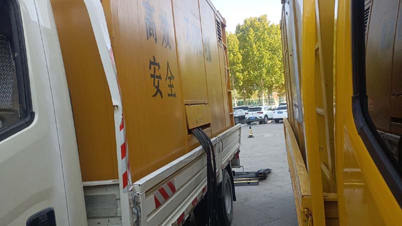 隆德如何判断柴油发电机组和UPS电源的切换时间是否符合要求？